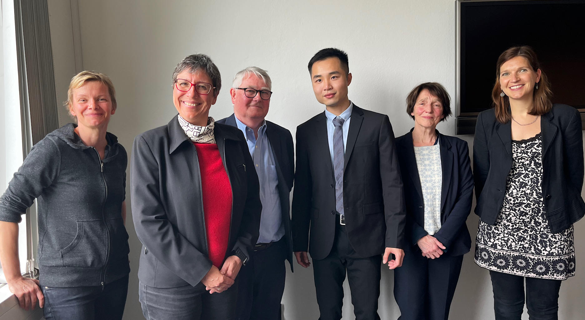 Genia Kostka, Tanja A. Börzel, Andrew Hurrell, Lunting Wu, Marianne Braig and Julia Langbein (from left).
